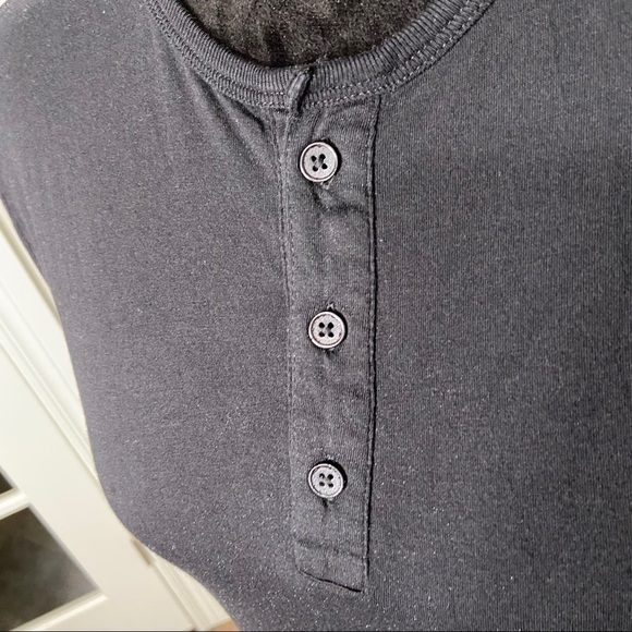 EXPRESS Henley soft top black size xs - Picture 5 of 8